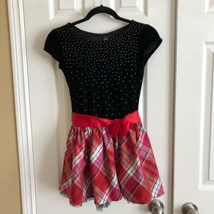 Playful yet dressy girls dress